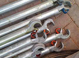 Boss aluminium tower poles £60