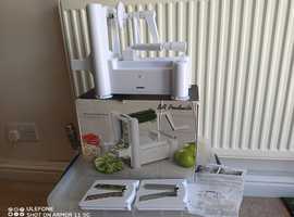 Vegetable 3 in 1 Spiralizer , Slicer & Dicer