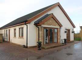 For Rent - Bungalow - 3 Bedroom - 2 Bathroom - PE120HU