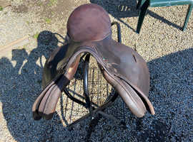 Saddle brown Stubben 17.5''