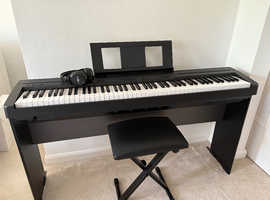 Yamaha P145 Digital Piano X Frame Package, Black
