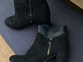 River island ankle boots