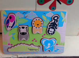Animal wooden puzzle