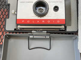 Polaroid 104 Land Camera