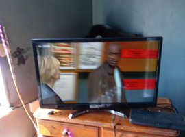BUSH 32 INCH TV NOT SMART