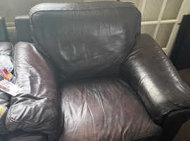 Comfy leather arm chair