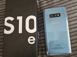 Samsung Galaxy s10e - 128GB 6 GB - Prism Blue- great condition