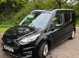 69 Ford Tourneo 1.5 Tdci Titanium*AUTOMATIC*Only 35k Miles*BARGAIN £14,950!