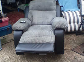 Kettering manual online recliner