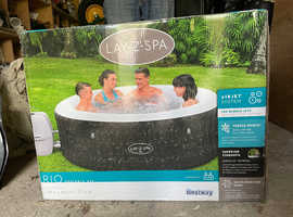 Lay Z Spa hot tub