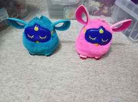 X2 Furby connects £5 each