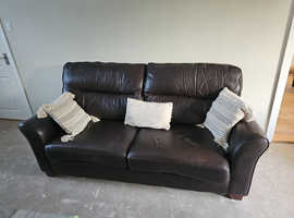 G plan leather sofa