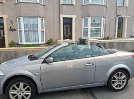 Renault MEGANE DYNAMIQUE, 2004 (04) Beige Convertible, Manual Petrol, 124,920 miles