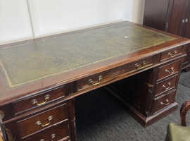 Executive office furniture