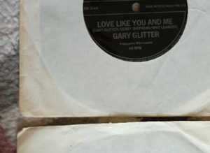 different vinyl records and complete sets available and collections in box sets from £2