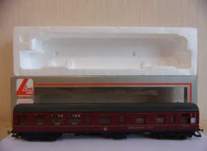 Lima Models Restaurant coach carriage