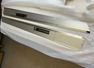 Sill covers for Lamborghini Miura