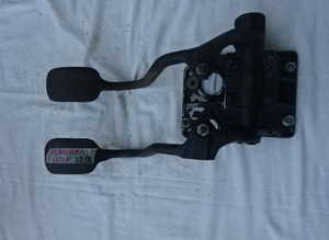 Pedals assembly for Maserati Indy