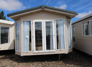 BK BLUEBIRD SHERINGTON -2007 - 2 BED - 38 X 12 - D/G - C/H -JH CARAVANS OFF SITE SUPER SALE**