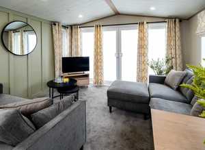 Charming 3-Bedroom Lodge in Selsey - Your West Sussex Retreat Awaits