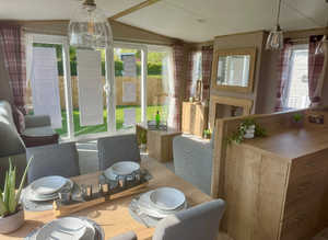 *Brand new luxury villa static caravan close to the beach*