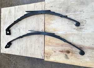 Leaf springs for Maserati Indy