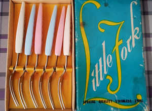 Set of six 1960s Vintage Little Fork Forks in original box - Cash On Collection Only Chatham