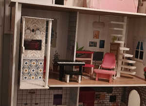 Dolls house three level s lift all furniture ex condition £40