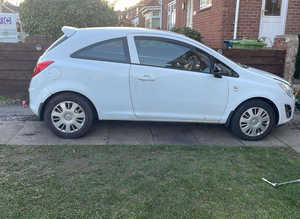 2011 corsa breaking