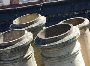 Independent damp and mould surveyor.