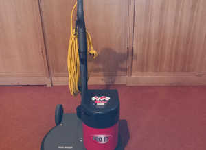 Floor buffer/ scrubber