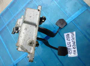 Pedal support for Ferrari 456 GT/GTA