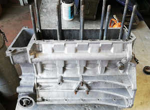 Engine block Alfa Romeo 2000 Berlina