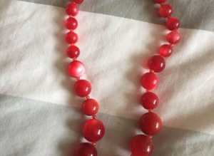 (477) Red necklace