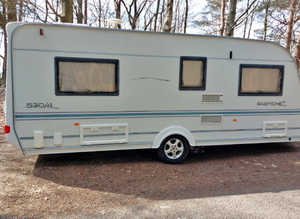 *SOLD* 2004 COACHMAN PASTICHE 530-4 CARA VAN. 4 berth with FIXED BED & MOTOR-MOVER