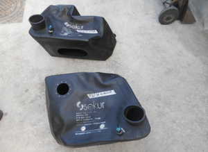 Left and right fuel tank Ferrari F40