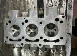 Cylinder head for Citroen SM