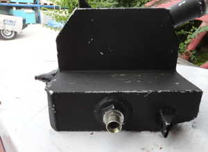 Oil reservoir for Ferrari Testarossa