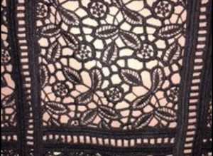 (018) Ladies black skirt, size 12, new!