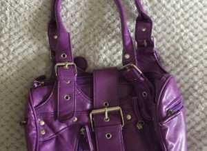 (054) Purple/lilac small handbag