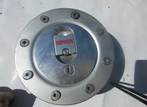 Fuel filler cap with key for Ferrari F40