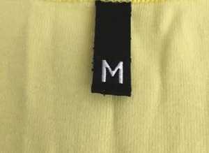 (364) H&M yellow t-shirt, size medium