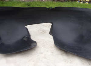 VW Passat 2011 Left Hand splash guard
