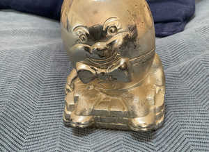 Humpty Dumpty money figure