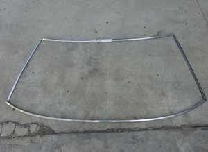 Windshield molding Fiat 130 Coup
