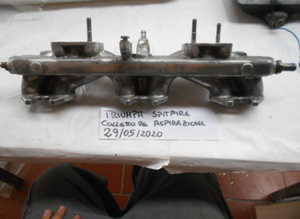 Intake manifold for Triumph TR6 - TR250