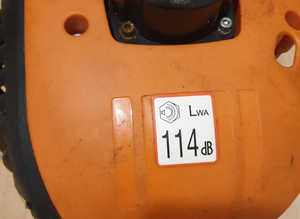 Strimmer/Hedge trimmer engine
