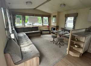 Cheap 2 bedroom double glazed & central heated caravan