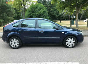 FORD FOCUS 1.6 10 MONTHS MOT FULL SERVICE HISTORY ULEZ COMPLIANT LOW MILEAGE