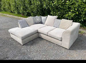 **Smart Living Brand New Corner Lounge - 2 & 3 Seater Sofa with Coordinated Footstool
